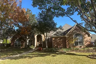 8308 Thistle Ct, North Richland Hills, TX 76182 - Photo 1