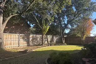 8308 Thistle Ct, North Richland Hills, TX 76182 - Photo 26