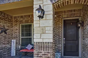 721 10th St, Argyle, TX 76226 - Photo 2