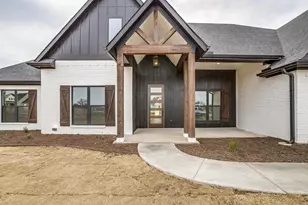 Courtland 4 County Road 1232, Godley, TX 76044 - Photo 4