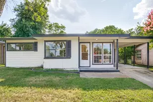 3012 Crouch St, Fort Worth, TX 76105 - Photo 2