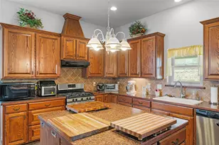 1114 Mt Ln, Rhome, TX 76078 - Photo 10