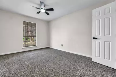 2433 McKensie Lane, Grand Prairie, TX 75052 - Photo 26