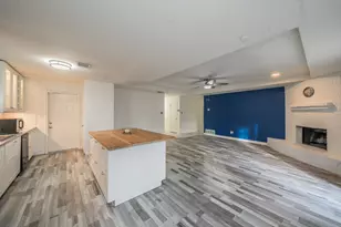 4004 Cypress Springs Dr, Arlington, TX 76001 - Photo 10