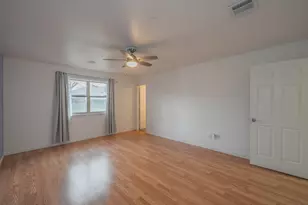 4004 Cypress Springs Dr, Arlington, TX 76001 - Photo 24