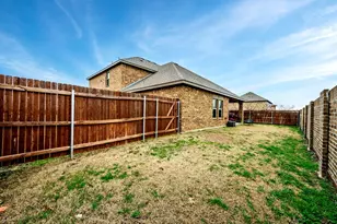 622 Clearlake Dr, Waxahachie, TX 75165 - Photo 38