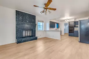 921 Evans St, Bonham, TX 75418 - Photo 14