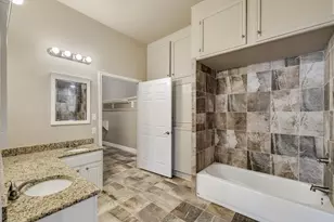 102 Bowie Cove, Gainesville, TX 76240 - Photo 34