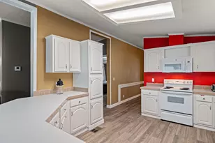 307 Brazos Harbor Dr, Granbury, TX 76048 - Photo 18