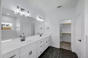 410 Ellis Place Dr, Greenville, TX 75402 - Photo 12