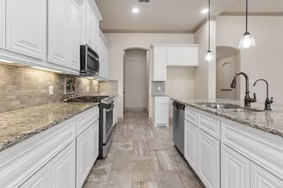 721 Berkshire Drive, Prosper, TX 75078 - Photo 18