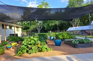 210 Davis Rd, Granbury, TX 76049 - Photo 4