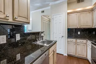 2601 Preston Rd, Plano, TX 75093 - Photo 6