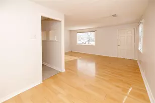 6419 Lovett Ave, Dallas, TX 75227 - Photo 8