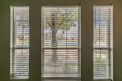 5419 Prairie Lane, Grand Prairie, TX 75052 - Photo 6