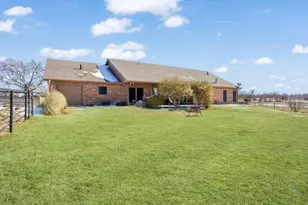 169 Sears Rd, Bells, TX 75414 - Photo 36