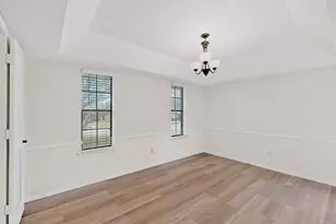 1910 Glen Hill Dr, Carrollton, TX 75007 - Photo 4