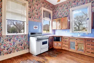 200 S Colorado St, Whitney, TX 76692 - Photo 14