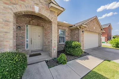 5319 Duval Drive, Grand Prairie, TX 75052 - Photo 2