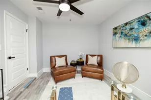 524 Ridgecrest Dr, Lewisville, TX 75067 - Photo 6