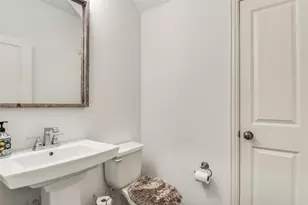 2550 Barnwood Ln, Garland, TX 75042 - Photo 10