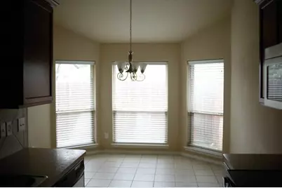 1733 Sully Court, Stephenville, TX 76401 - Photo 6