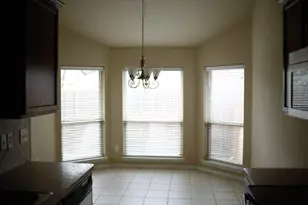 1733 Sully Ct, Stephenville, TX 76401 - Photo 6