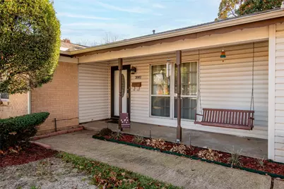 2002 Finley Road, Irving, TX 75062 - Photo 2