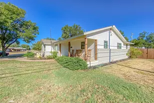 1502 Sunset St, Merkel, TX 79536 - Photo 4