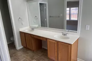 5908 Meadowglen Dr, Denton, TX 76226 - Photo 14