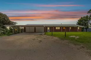 2323 Co Rd 513, Stephenville, TX 76401 - Photo 6