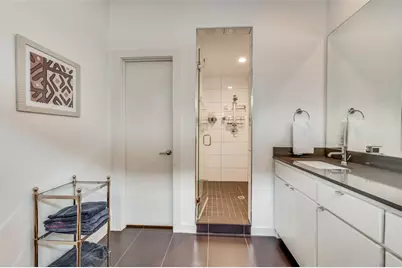 5706 Lindell Avenue #B, Dallas, TX 75206 - Photo 14