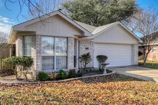 1100 Miles Ave, Burleson, TX 76028 - Photo 2