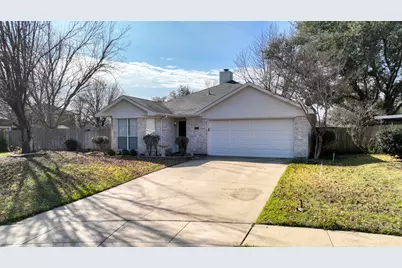 1100 Miles Avenue, Burleson, TX 76028 - Photo 2
