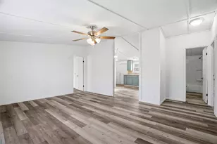 114 Sunset Acres Ct, Granbury, TX 76048 - Photo 4
