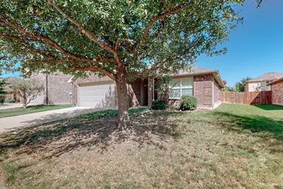 3957 Polar Brook Drive, Fort Worth, TX 76244 - Photo 2