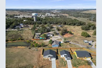 408 Susan Drive, Kennedale, TX 76060 - Photo 4