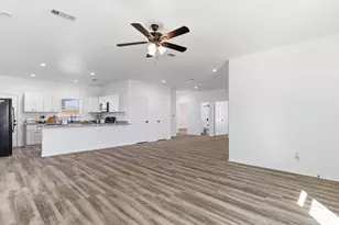408 Susan Dr, Kennedale, TX 76060 - Photo 4