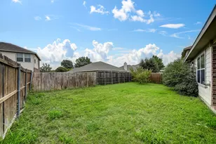 2041 Meadow View Dr, Princeton, TX 75407 - Photo 18