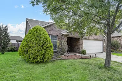 2041 Meadow View Drive, Princeton, TX 75407 - Photo 2