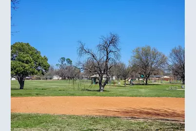 3205 Parkside Drive, Mesquite, TX 75150 - Photo 4