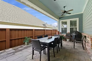 5016 Dickens Ln, Carrollton, TX 75010 - Photo 34