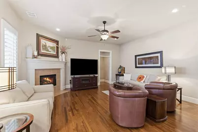 5016 Dickens Lane, Carrollton, TX 75010 - Photo 18
