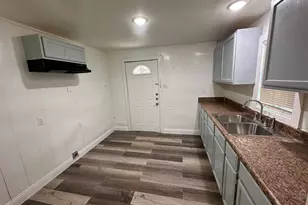 2206 Rockefeller Blvd, Dallas, TX 75203 - Photo 2