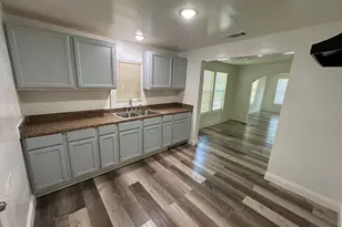 2206 Rockefeller Blvd, Dallas, TX 75203 - Photo 2