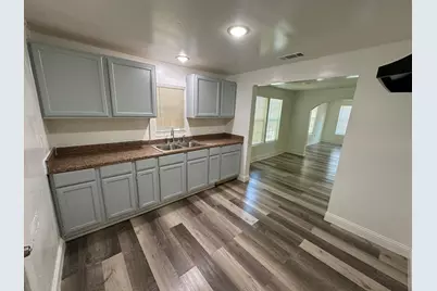 2206 Rockefeller Boulevard, Dallas, TX 75203 - Photo 1