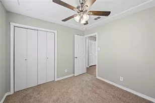 565 Park Center Blvd, Saginaw, TX 76179 - Photo 22
