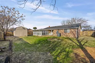 565 Park Center Blvd, Saginaw, TX 76179 - Photo 38