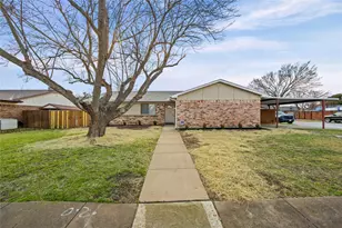 565 Park Center Blvd, Saginaw, TX 76179 - Photo 1