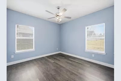 2301 Briarwood Drive, Bridgeport, TX 76426 - Photo 18